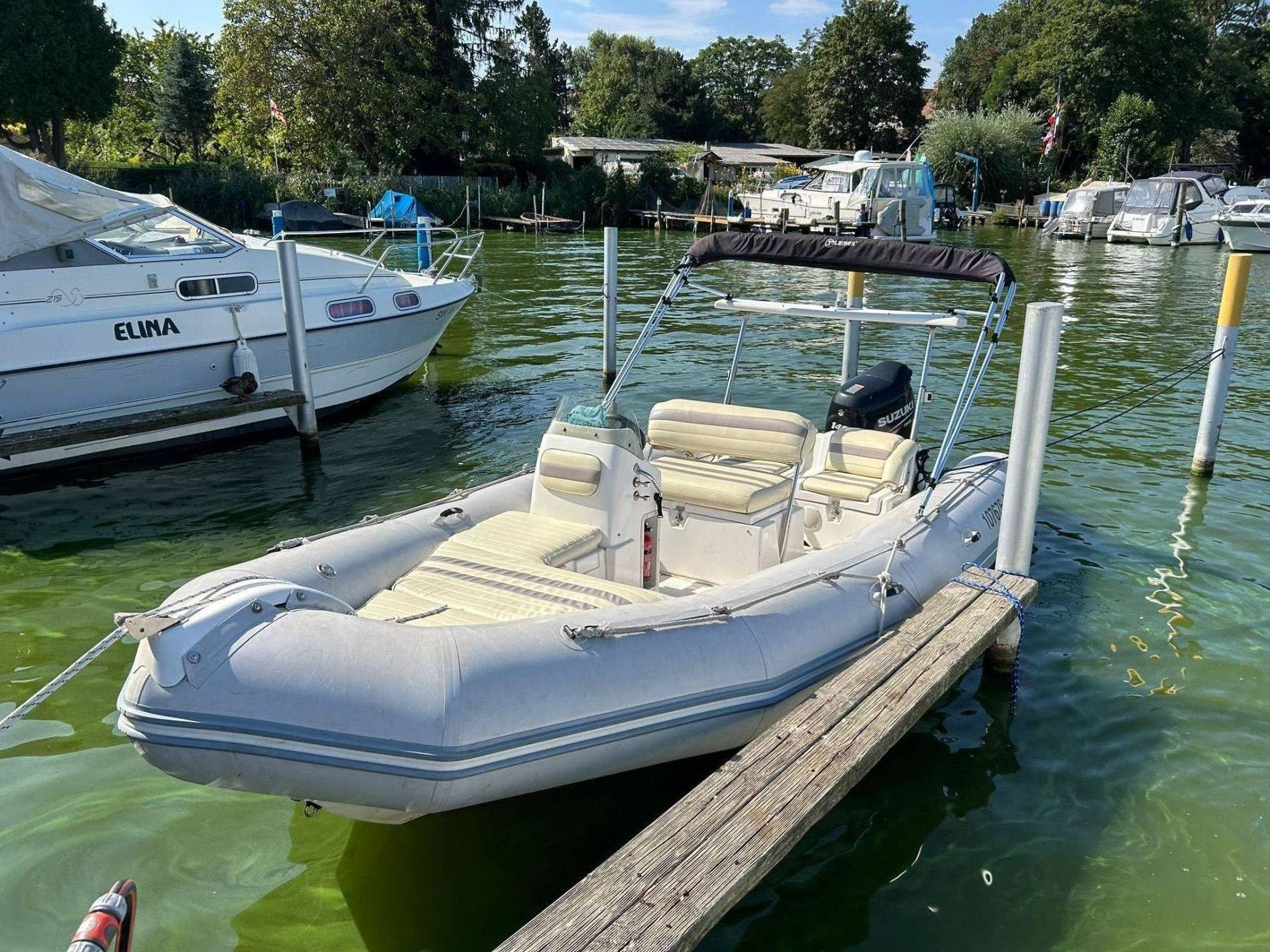 Zodiac Yachtline 600 Club